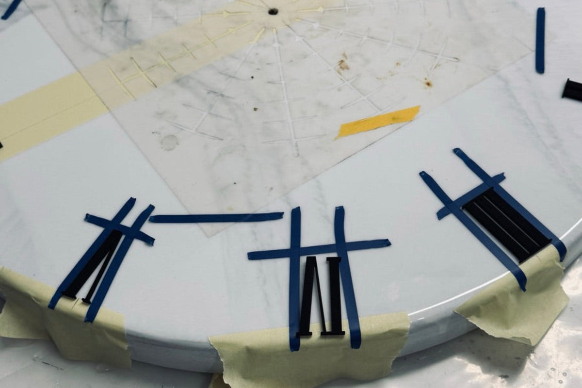 Resin Wall Clock Size Guide: 60, 80 or 100 cm | EltoBert